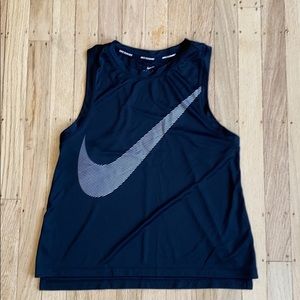Nike dry fit running tank large swoosh